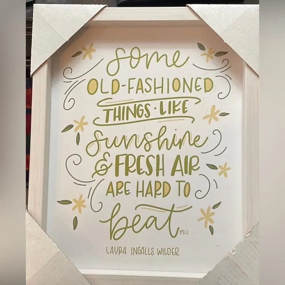 FRAMED ART WITH THOUGHTFUL SAYING‎
